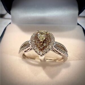 Elegant Gold and Silver Teardrop Ring